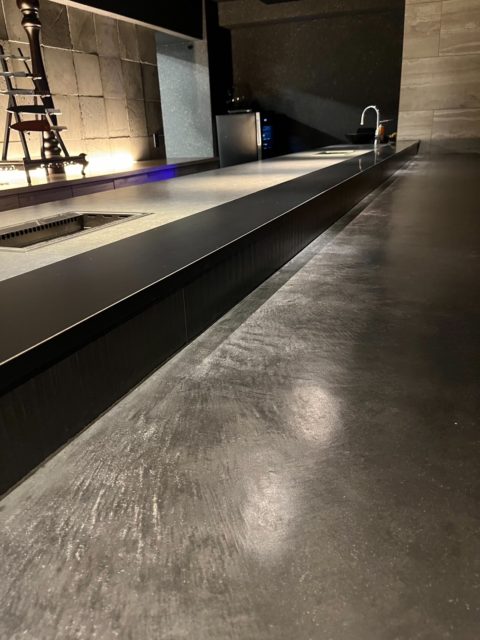 某会員制割烹肉料理店　カウンター取り替え工事